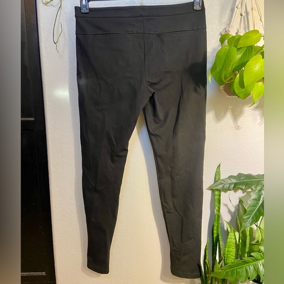 Vince Pants - Picture 2 of 3